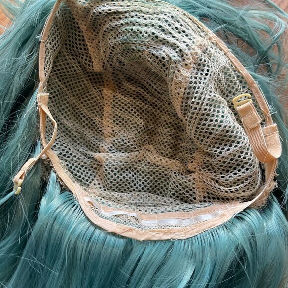 ? - Gorgeous lace cap teal green long fringe hair wig! main image 14